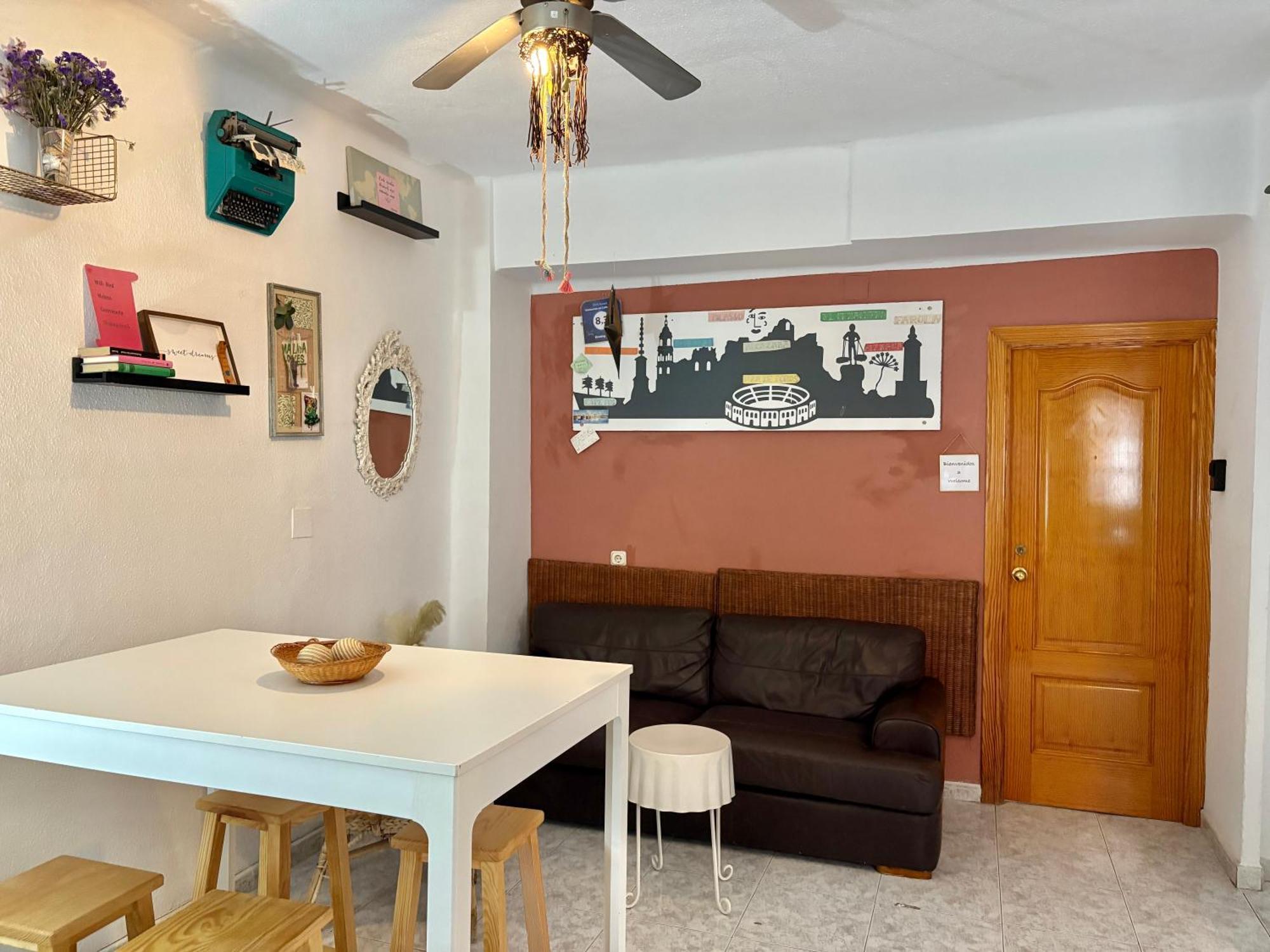 Habitacion En Calle Molino Malaga Exterior photo